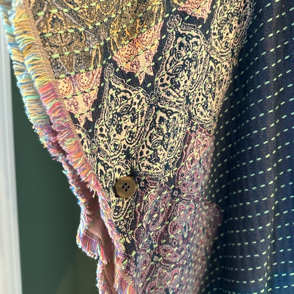 Pure Jill Embroidered Ruana. - Picture 3 of 4